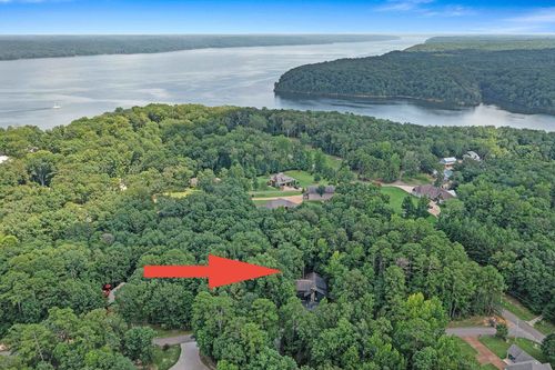 60 Rivercreek Ln, Counce, TN, 38326-4556 | Card Image