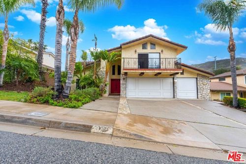 27821 Via Amistosa, Agoura Hills, CA, 91301-2474 | Card Image