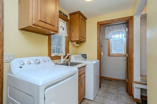 401 E E Riverside Ave, House other with 4 bedrooms, 4 bathrooms and null parking in Merrill WI | Image 18