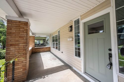 2934 Boulevard Pl, Indianapolis, IN, 46208-5111 | Card Image
