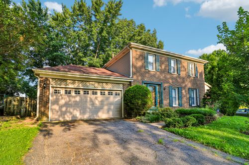 702 Buffalo Cir, Carol Stream, IL, 60188-9106 | Card Image