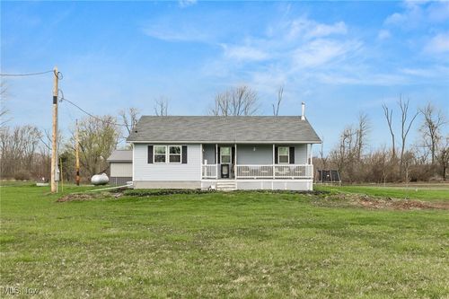 5758 Griffin Rd, New London, OH, 44851-9440 | Card Image