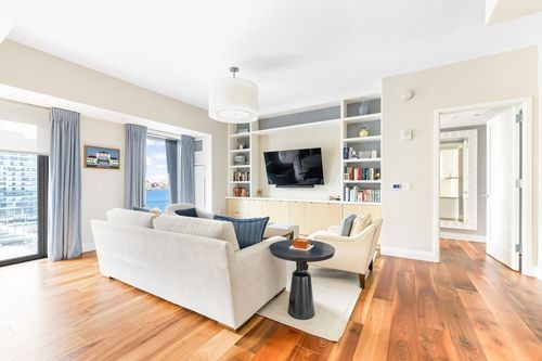 unit-7a-300 Pier 4 Blvd, Boston, MA, 02210-2647 | Card Image