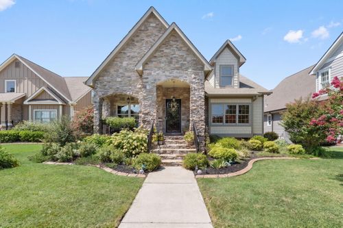 8961 Gentle Mist Cir, Ooltewah, TN, 37363-7159 | Card Image
