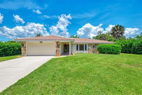 2340 Palmetto St, Nokomis, FL, 34275-3463 | Card Image