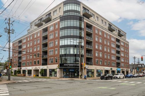 310 - 1990 Vernon Street, Condo with 1 bedrooms, 2 bathrooms and null parking in Halifax NS | Card Image