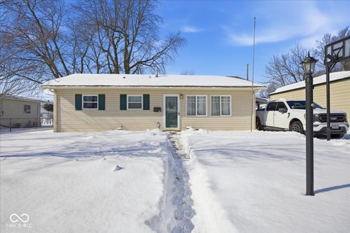 513 Willow Dr, Shelbyville, IN, 46176-2235 | Card Image