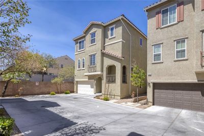 8968 Stephanie Jean Court, House other with 3 bedrooms, 2 bathrooms and null parking in Las Vegas NV | Image 1