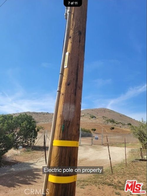 3943 Sierra Hwy, Acton, CA, 93510-1260 | Card Image