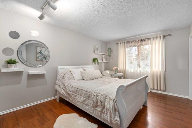 36 - 2323 Oakmoor Dr Sw, Townhouse with 4 bedrooms, 4 bathrooms and 2 parking in Calgary AB | Image 16