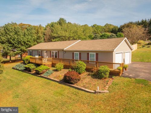 11 Sunset Dr, OAKLAND, MD, 21550-1157 | Card Image