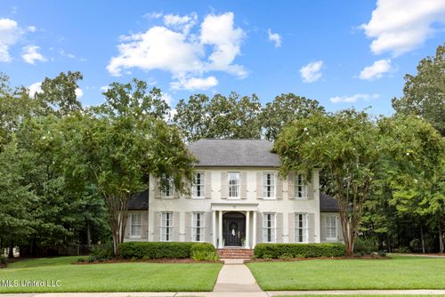 111 Cherry Laurel Ln, Ridgeland, MS, 39157-8623 | Card Image