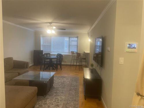 apt-3a-101 Lincoln Ave, Mineola, NY, 11501-2818 | Card Image
