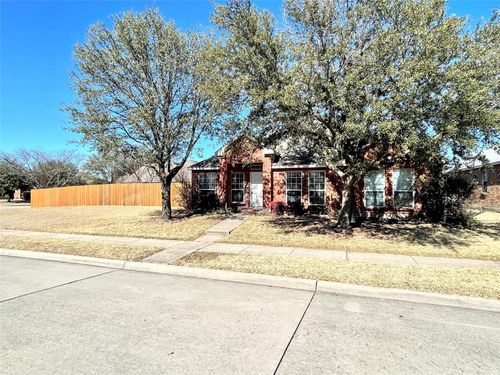 1417 Sleepy Hollow Dr, Allen, TX, 75002-0808 | Card Image