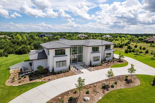 1307 E Bluestem Ct, Andover, KS, 67002 | Card Image