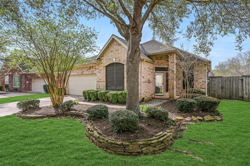 1448 N Riviera Cir, Pearland, TX, 77581-5260 | Card Image