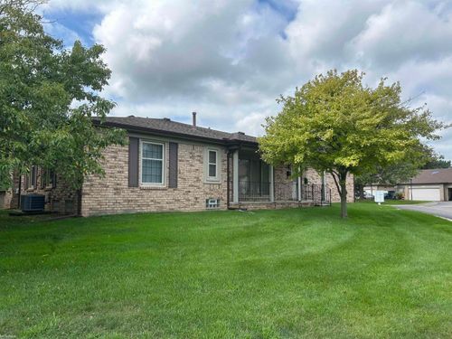 49320 Sheridan Court, Shelby Charter Township, MI, 48315 | Card Image