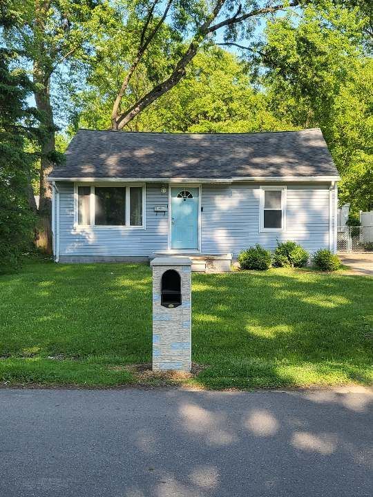 Wilkie St, Taylor, MI 48180