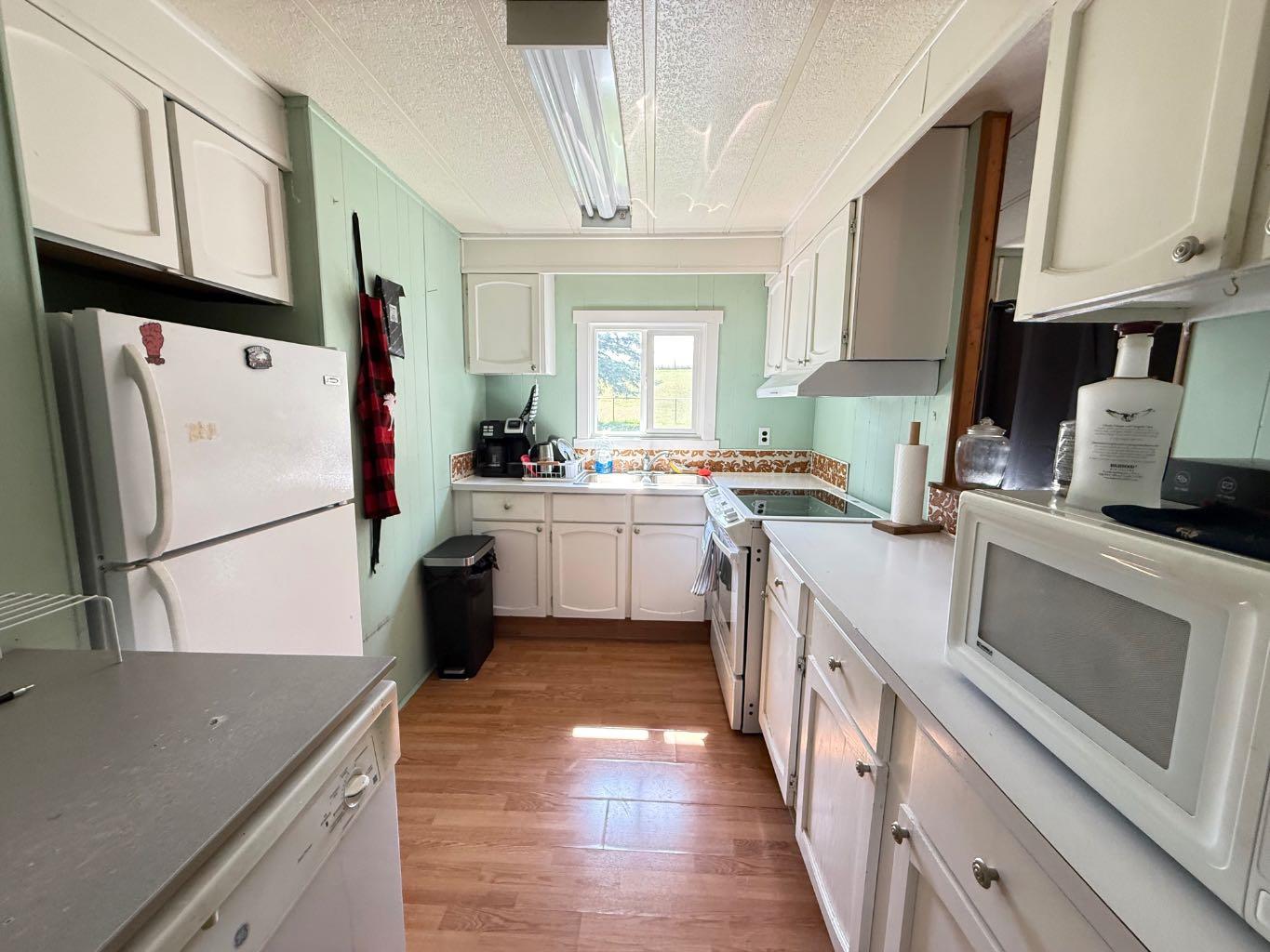 Residential in Kitscoty 4