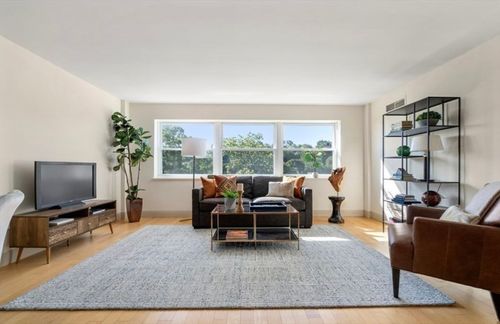 808-1600 Beacon St, Brookline, MA, 02446-2229 | Card Image