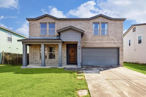 668 Nw Crossing Dr, New Braunfels, TX, 78130-2664 | Card Image