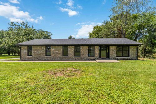 499 Hill Rd, Paris, KY, 40361-9704 | Card Image