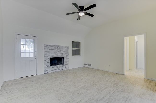408 Tara Ln, House other with 3 bedrooms, 2 bathrooms and null parking in Red Oak TX | Image 12
