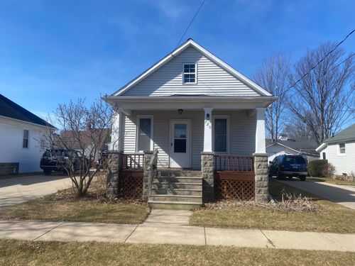 720 S Sherman St, Bay City, MI, 48708-7486 | Card Image