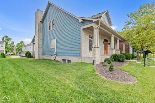 7290 Lockford Walk N, Avon, IN, 46123-9308 | Card Image
