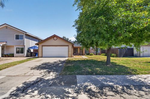 972 Shellwood Way, Sacramento, CA, 95831-3853 | Card Image