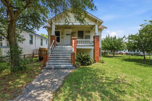 3324 Avenue N 1/2, Galveston, TX, 77550 | Card Image