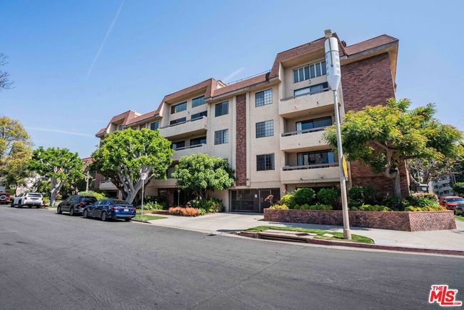 APT-301 - 1432 Camden Ave, Condo with 3 bedrooms, 3 bathrooms and 2 parking in LOS ANGELES CA | Image 20