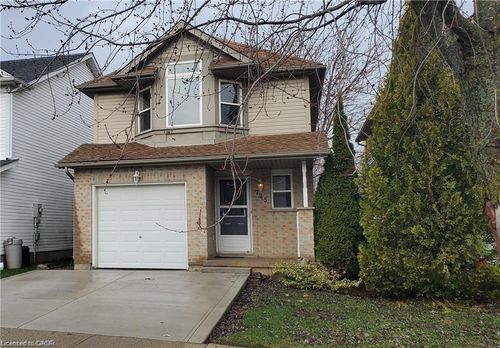 725 Paris Blvd, Waterloo, ON, N2T2X9 | Card Image