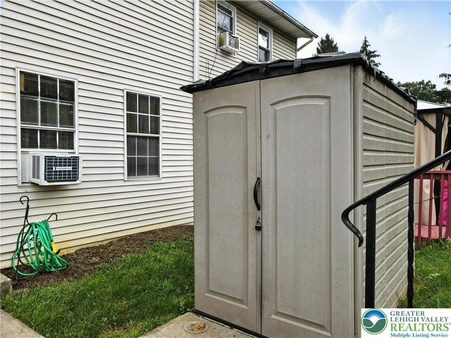 2818 Klein St, Townhouse with 3 bedrooms, 2 bathrooms and null parking in Allentown PA | Image 47