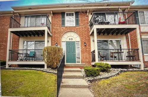 98-12025 Ina Dr, Sterling Heights, MI, 48312-5055 | Card Image