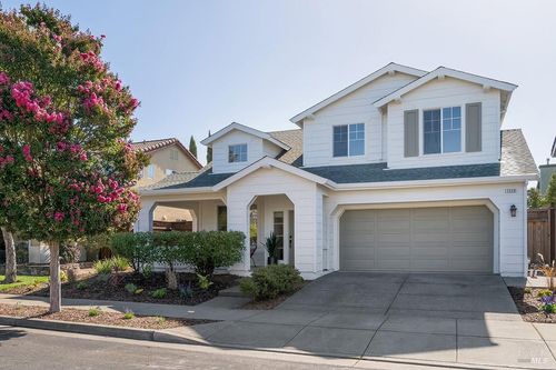 7538 13th Hole Dr, Windsor, CA, 95492-8701 | Card Image