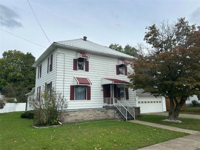 317 Conneaut Street, House other with 4 bedrooms, 2 bathrooms and 2 parking in Linesville PA | Image 1