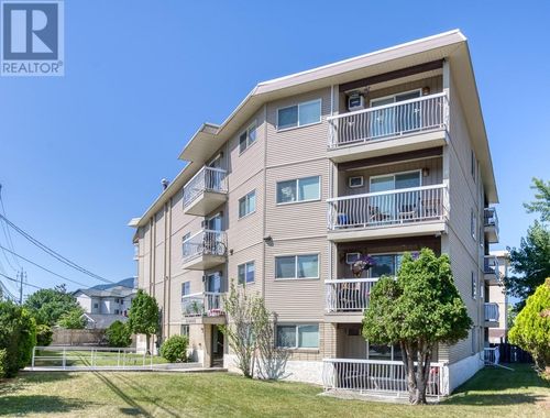 102-803 Fairview Rd, Penticton, BC, V2A5Y7 | Card Image