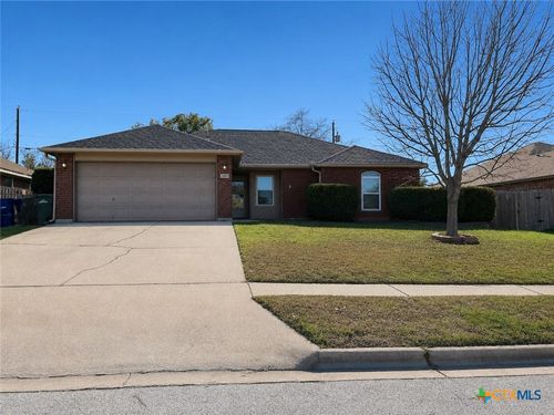 1002 Northern Dancer Dr, Copperas Cove, TX, 76522-4762 | Card Image