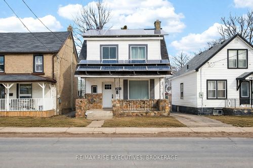 203 Concession St, Kingston, ON, K7K2B4 | Card Image