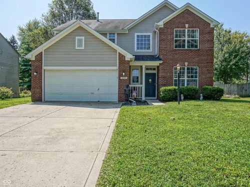 12117 E Harvest Glen Dr, Indianapolis, IN, 46229-9780 | Card Image