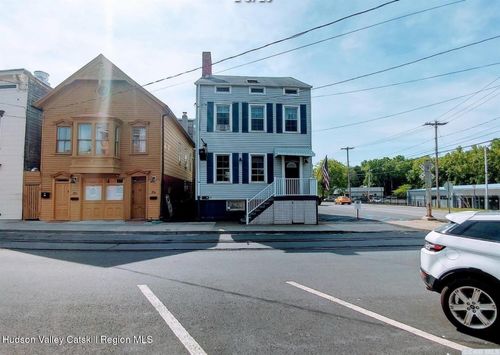 22 S 7th St, Hudson, NY, 12534-2819 | Card Image