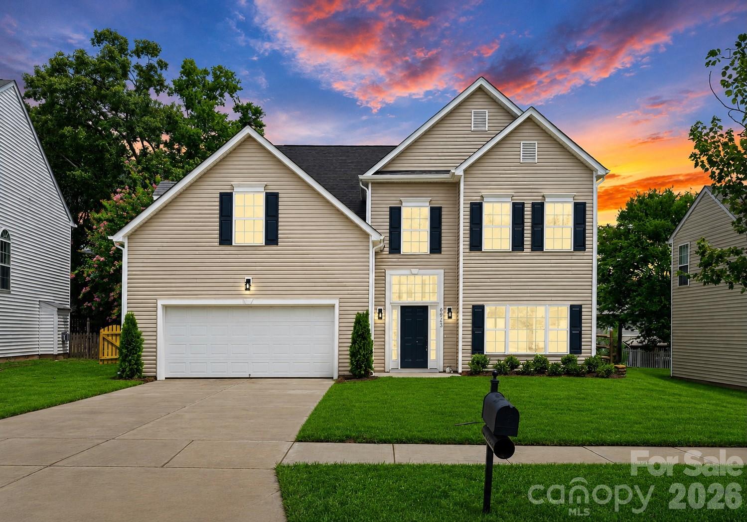 Residential in Huntersville