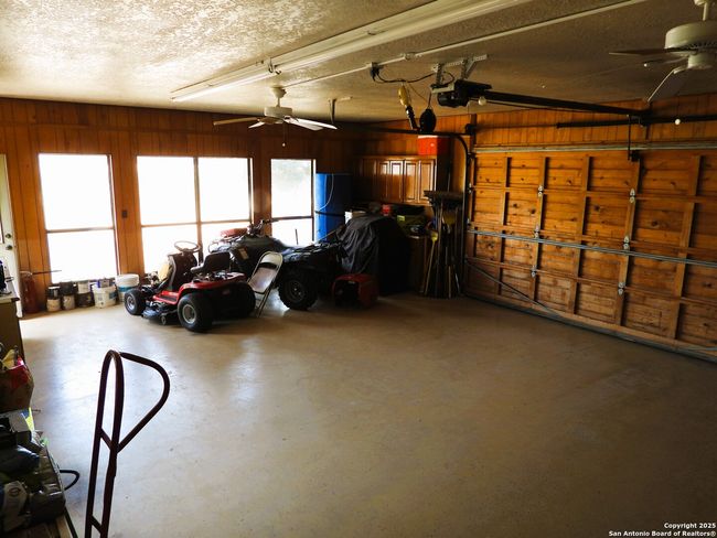 3078 Goat Hill Rd, House other with 4 bedrooms, 4 bathrooms and null parking in Lakehills TX | Image 47
