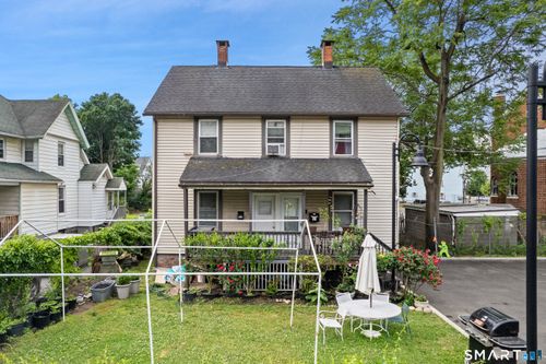 171 Henry St, Stamford, CT, 06902-5802 | Card Image