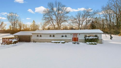 69455 Hicks Rd, Armada, MI, 48005-4238 | Card Image