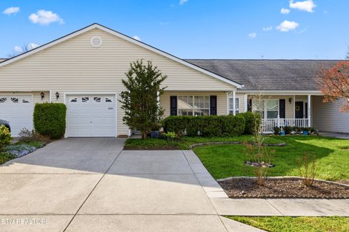 8528 Wisteria Way, Knoxville, TN, 37931-4398 | Card Image