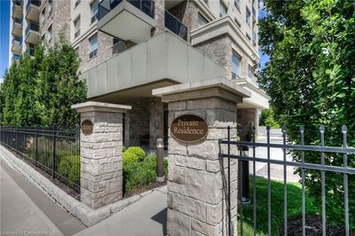 903 - 223 Erb St W, House attached with 2 bedrooms, 2 bathrooms and 1 parking in Waterloo ON | Image 1