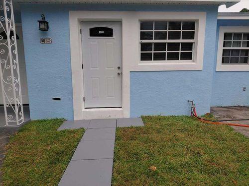 b-785 Balfrey Dr S, West Palm Beach, FL, 33413-1218 | Card Image