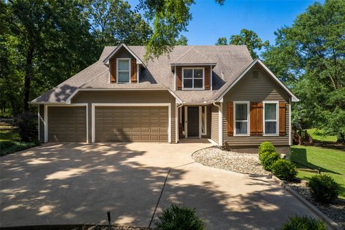 233 E El Dorado Dr, Scroggins, TX, 75480 | Card Image